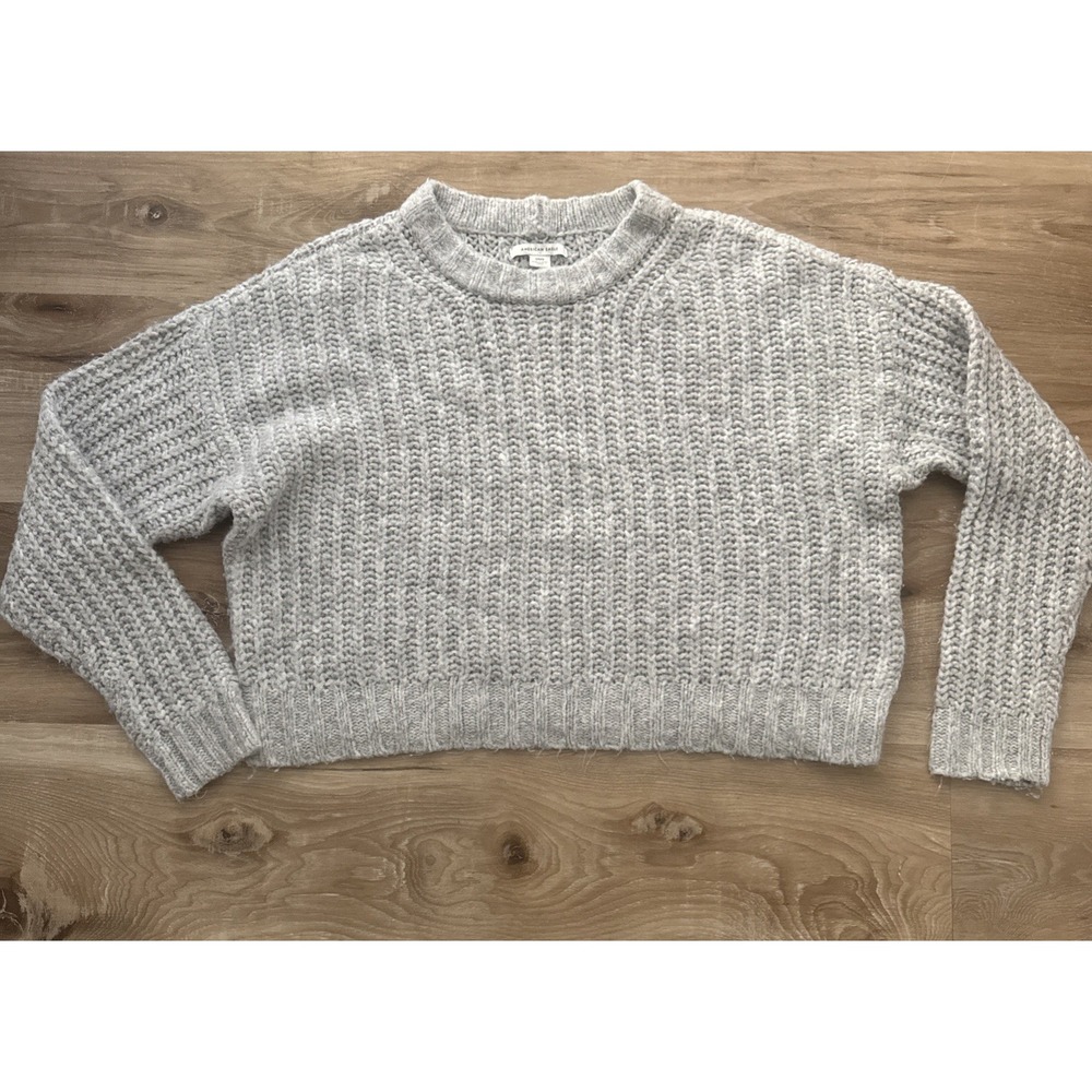 American Eagle Cable Knit Crop Sweater Gray Size Small  Cozy